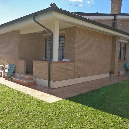 Mattoni Nel Apartment Casal Palocco