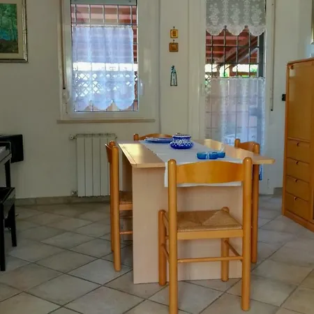 Apartment Mattoni Nel Casal Palocco